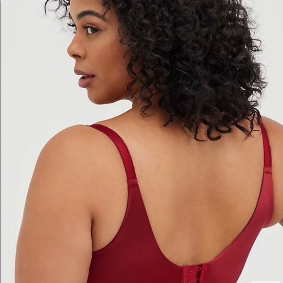 Torrid NWT Push-Up T-Shirt Bra - Shine Red with 360 Back Smoothing Size 40B - Picture 5 of 10